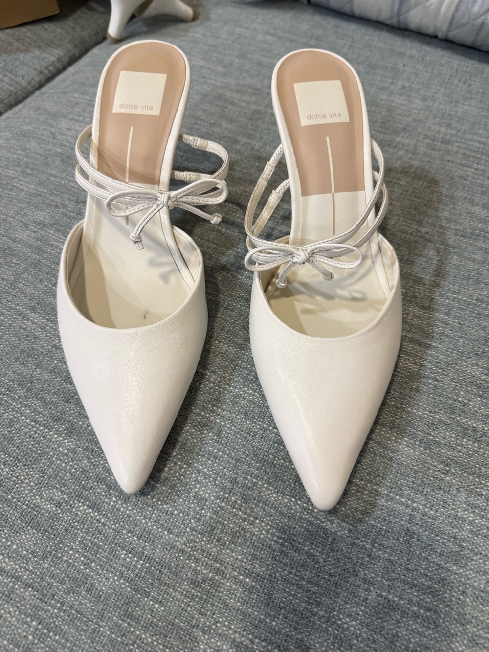 Dolce Vita Ivory Pointed-Toe Bow-Strap Heels